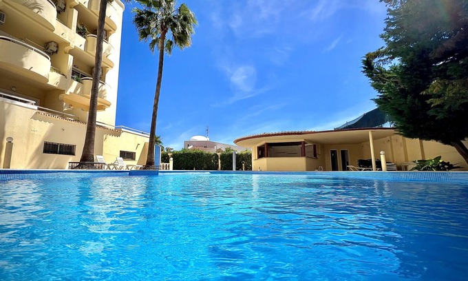 Montechoro Apartamento | Albufeira Marina SOL With Pool by Homing