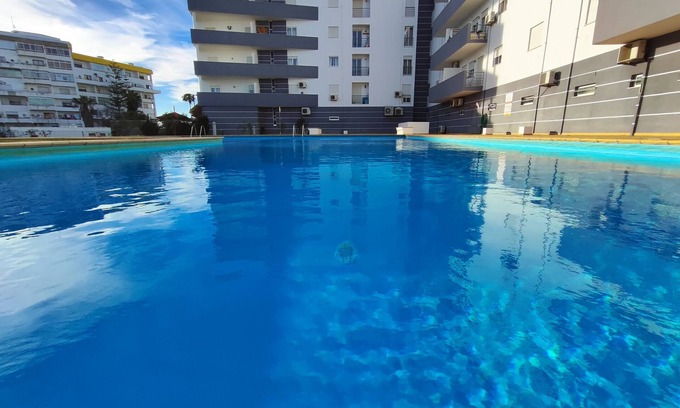 Montechoro Apartamento | Albufeira Vintage Apartment by Homing