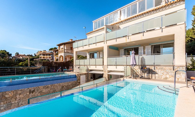 Alcanada Chalet De Esquí | Alcanada B By home villas 360