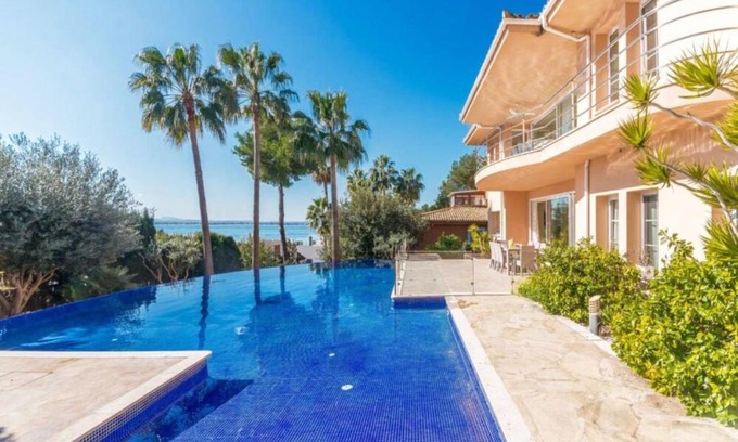 Alcanada Villa | Alcanada Paradise