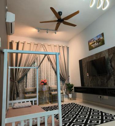 Kempas Apartamento | Alchemy Guesthouse D'summit Residence with Netflix