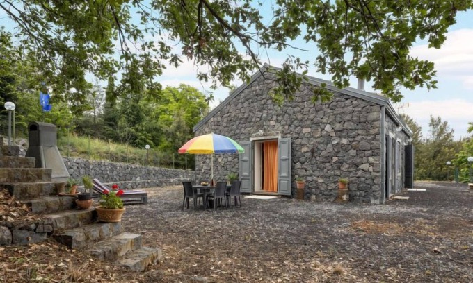 Zafferana Etnea Casa | Alcunché by Interhome