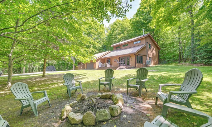 Alden Casa | Alden Home w/ Fire Pit: Steps to Torch Lake!