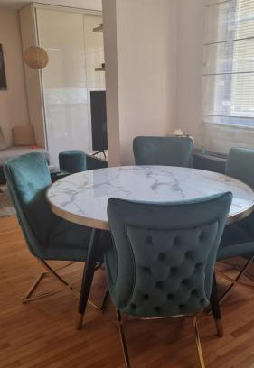 Pirot Apartamento | Aleksandar