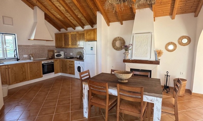 Santiago do Cacem Cabaña | Alentejo Coast Country House