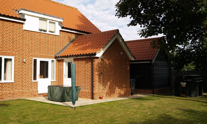 Walberswick Cabaña | Alexandra Place Alquiler de vacaciones de 3 dormitorios en alquiler hasta 5