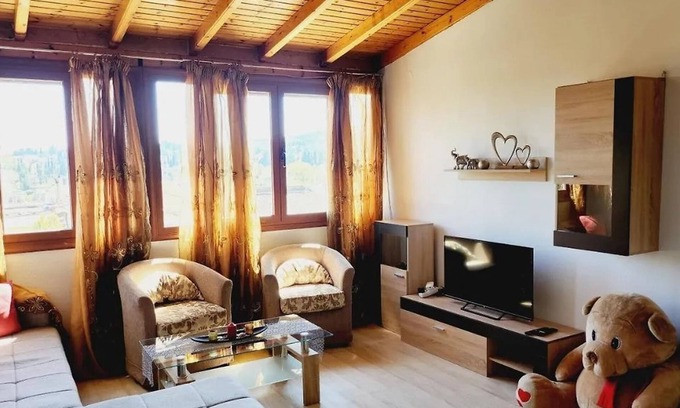 Ipsos Apartamento | Alexandros 1 by Frangki