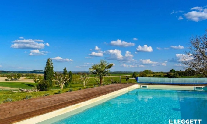 Nabinaud Villa | Alexyo - 10 persons Villa with pool close to Aubeterre