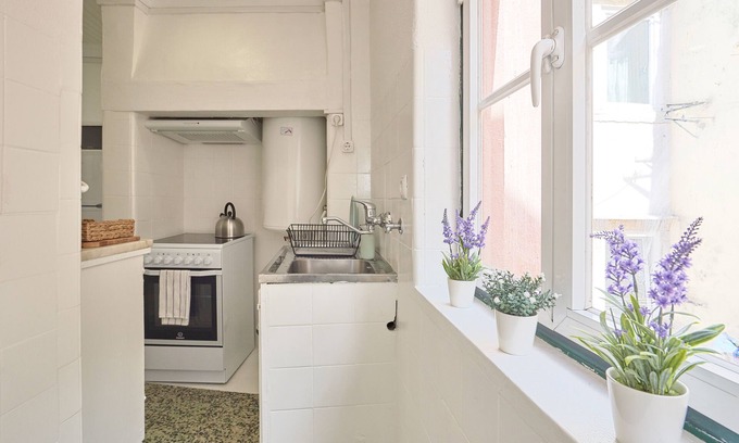 Alfama Apartamento | Alfama Light-Filled Apartment, By TimeCooler