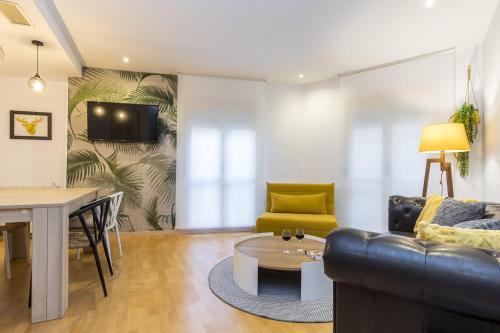 Centro histórico de Zaragoza Apartamento | Alfonso Suites - 1 plaza de parking gratuita en los apartamentos de 4 y 7 huéspedes
