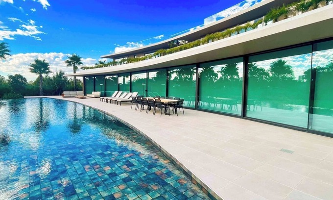 Salgados Villa | Algarve Escape With Pool, Gym and Jacuzzi