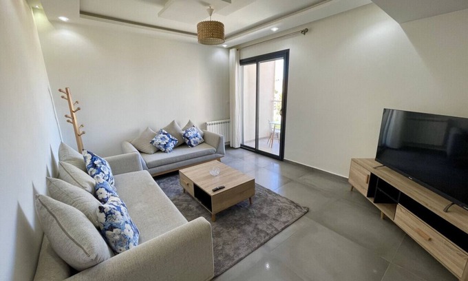 Hydra Apartamento | Alger (Hydra)｜Modern apartment with parking space