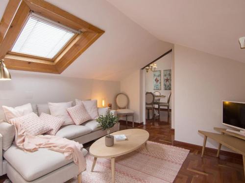 San Pedro Apartamento | Alhambra Duplex Penthouse