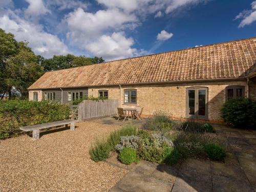 Clopton Casa | Alice Cottage