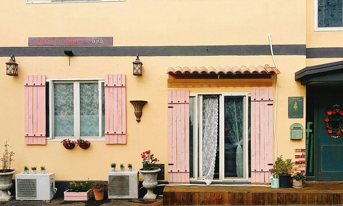 Aewol Casa | Alice In Urban