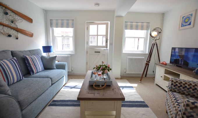 Aldeburgh Cabaña | ALINKA, ALDEBURGH, pet friendly in Aldeburgh