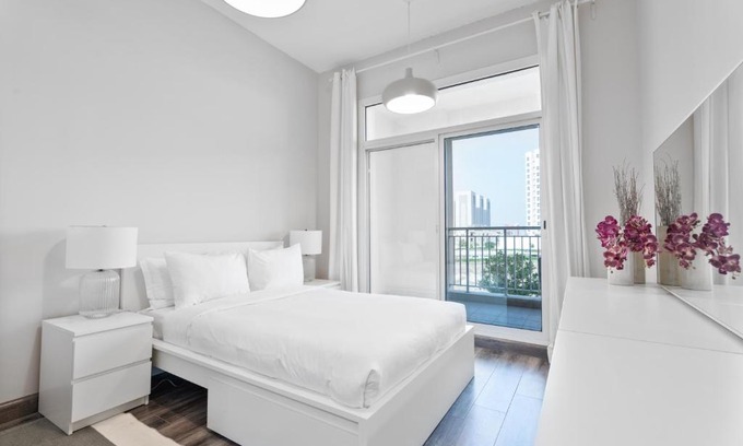 Dubai Apartamento | Aliving Elegant 1BR at Liwan Mazaya-11