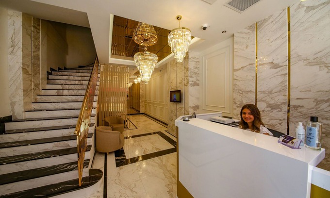Kesan Cama Y Desayuno | Alkan Palace Hotel