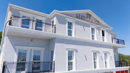 Sakës Hotel | Alko Hotel Bushat