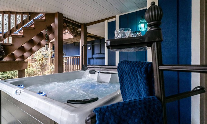 Massanutten Casa | All Decked Out: Peaceful Massanutten Resort Escape