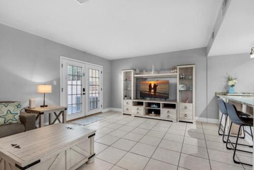Fort Walton Beach Casa | All Decked Out