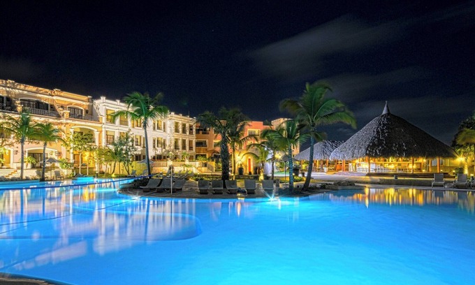 Punta Cana Complejo | All-Inclusive Villas Cap Cana Marina – Punta Cana