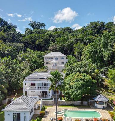 Drapers Casa | All Nations Guest House