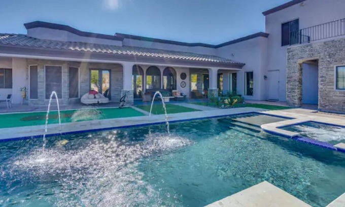 Peoria Casa | Opulence Farm Oasis: ❤️SPA Pool❤️Ping Pong❤️Foosball❤️Billboard❤️And Many More