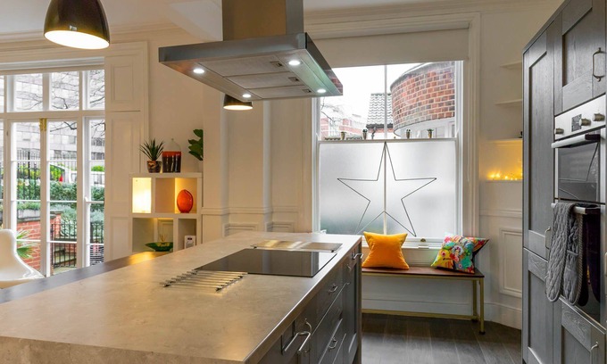 Norwich Cabaña | All Saints Green | Modern Cottage in Norwich City Centre