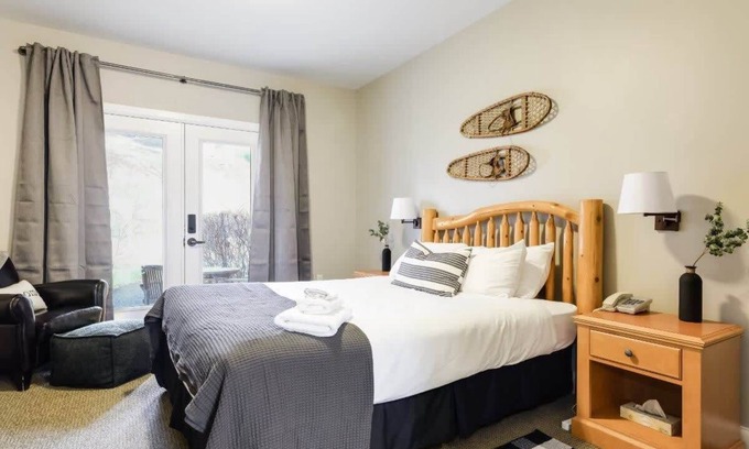Calabogie Condominio | All Season Ski in/out Chalet at Calabogie Peaks