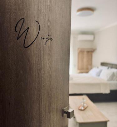 Xanthi Apartamento | All Season - Winter Room