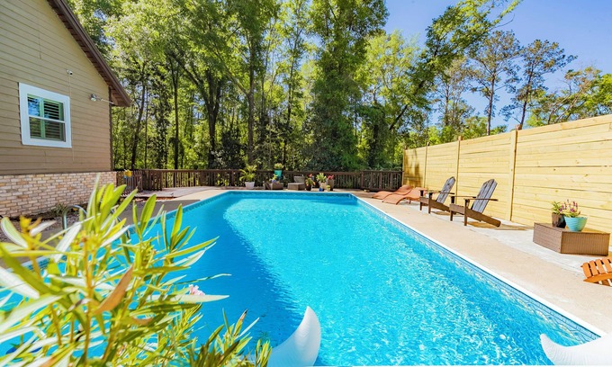 Havana Casa | All the best amenities in a convenient, yet private, home for large families