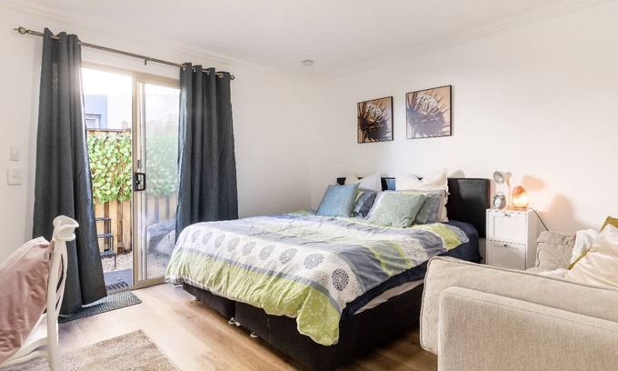 Robina Apartamento | All U need Studio Next BondUni