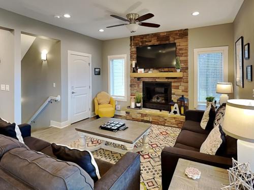 Thayerville Casa | Alla Famiglia