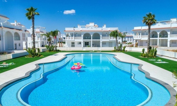 Quesada Apartamento | Allegra Ciudad Quesada by Villas&You Holiday Rent