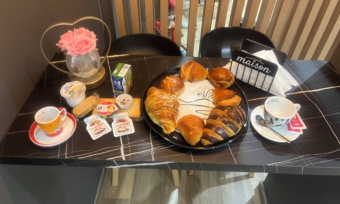 Vasto Cama Y Desayuno | Alleria Rooms