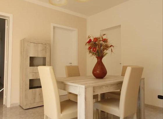 Sant'Isidoro Casa | Alloggio incantevole a500m dal mare con posto auto