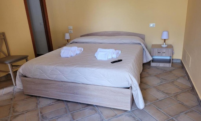Lenola Apartamento | Alloggio turistico Magnifico Alessandro Valle Bernardo 04025 Lenola nei pressi di Fondi LT