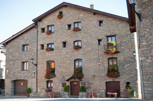 Pujal Casa | Allotjament Rural Ca L'Anton