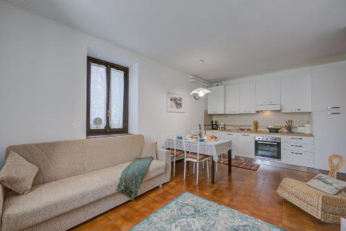 Barbarano Apartamento | Alma - 100m Near Lake - Happy Rentals