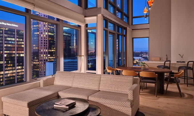 Civic Core Hotel | Alma San Diego Downtown, a Tribute Portfolio Hotel