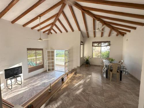 Pozos Colorados Casa | Almare Guest House