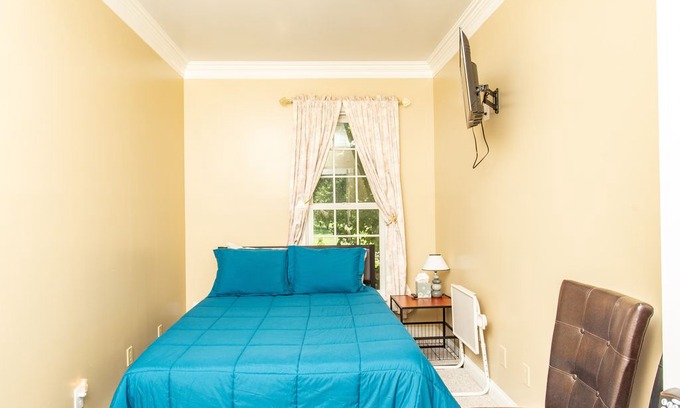 Brentwood Apartamento | Almond Suite in Country Cove
