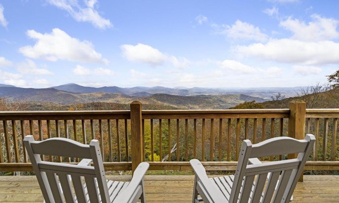 Boone Casa | Almost Heaven