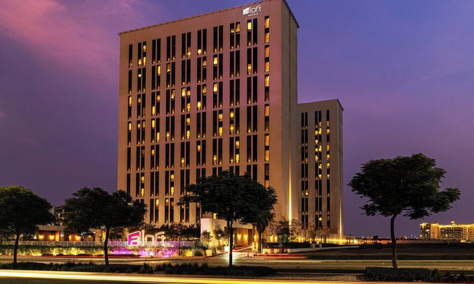 Dubai Production City Hotel | Aloft Me'aisam Dubai