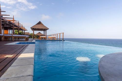 Chaimite Casa | Aloha 8