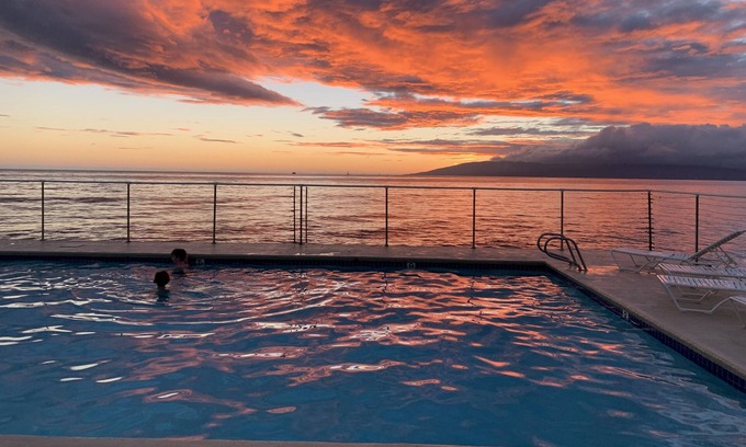 Downtown Lahaina Condominio | ALOHA CABANA "People's Choice" PUAMANA