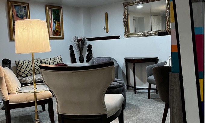 Falls Church Casa | Aloha of Falls Church
