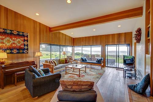 Sea Ranch Casa | Aloha House