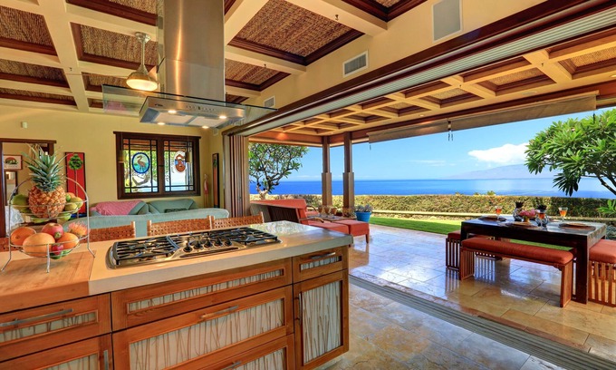 Historic Lahaina Front Street Casa | Aloha Spirit Maui 2 Bedroom Home by RedAwning